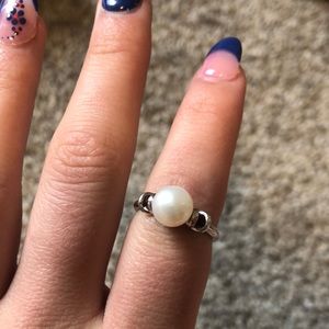 Pearl and Garnet Ring
